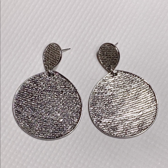 Chico's Silver Textured Geometric Earrings - Picture 1 of 4